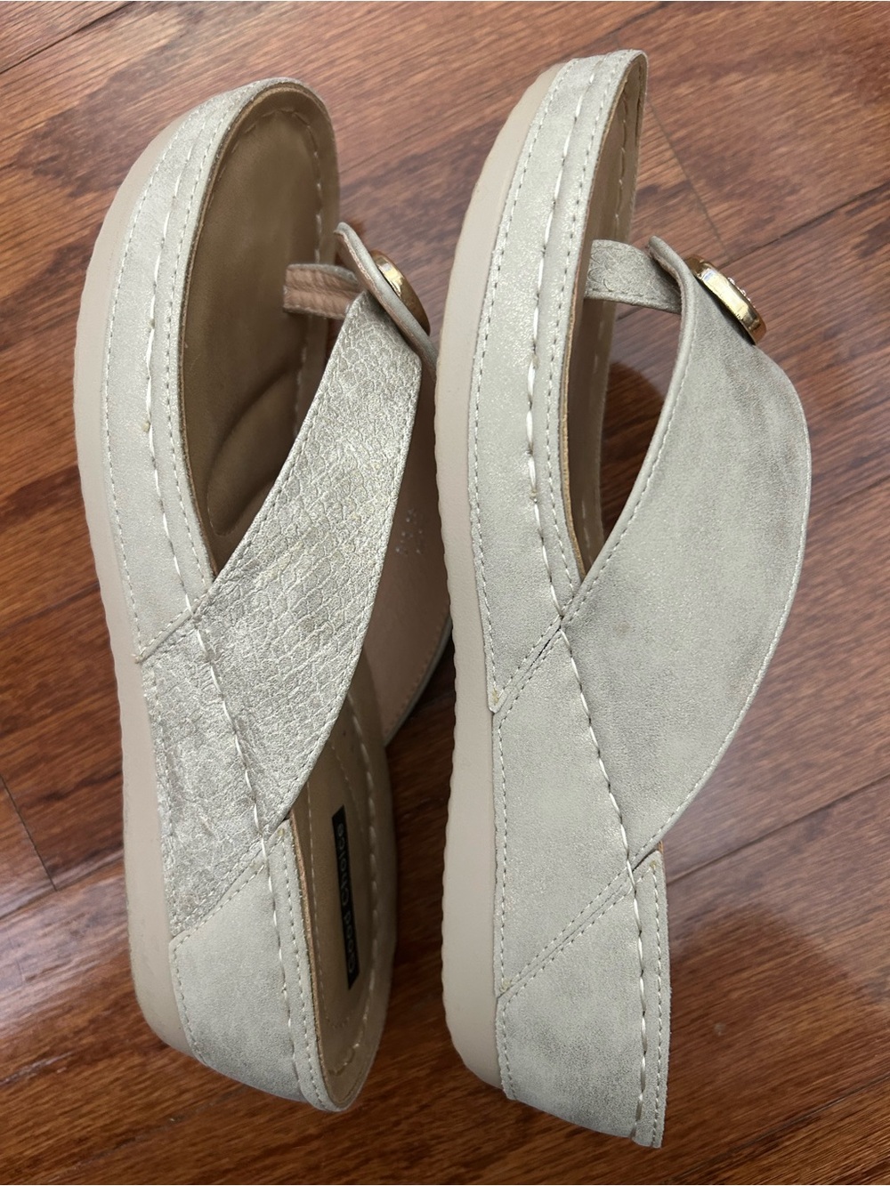Good Choice Dafni Thong Wedge Sandal..Size 8.5 - Picture 6 of 6